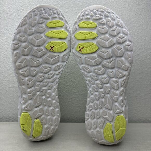 New Balance FF X  V3 Gray Running Shoes - Picture 6 of 7